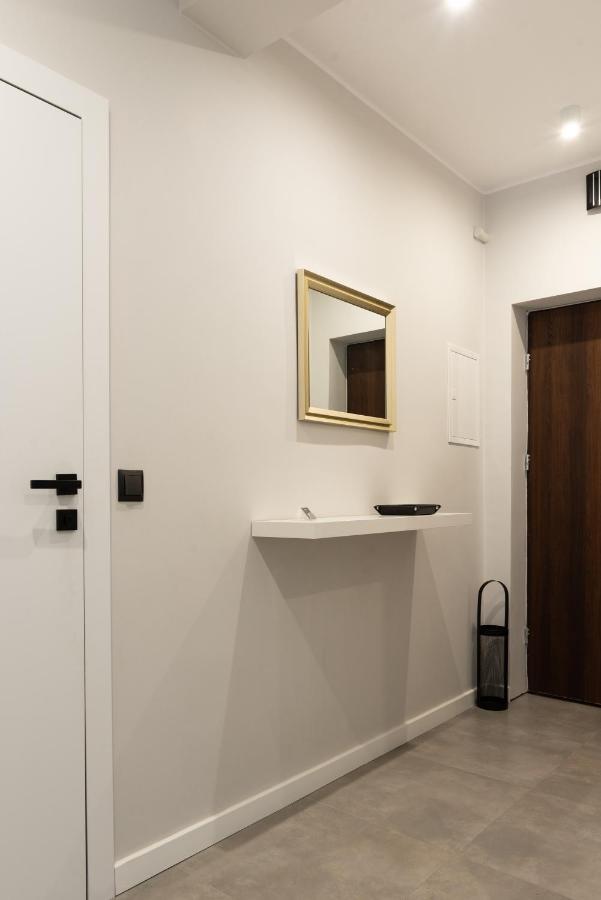 Apartament W Centrum Gdynia Buitenkant foto
